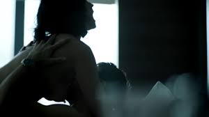 Indira Varma - Hunted (s01 e03, 2012) - Celebs Roulette Tube