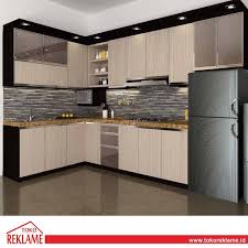 Jasa Bikin Kitchen Set Interior 79 Surabaya Toko Reklame Indonesia Dekorasi Rumah Desain Desain Dapur Modern