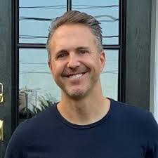 Todd Truitt's Instagram, Twitter & Facebook