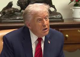 Trump's $5 Million Gold Card and El Chapo's Family Border Crossing