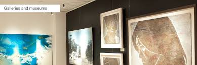 +44 (0)20 8312 1007 / +44 (0)20 7998 6911 or +44 (0)79 4665 5177 (mobile) the heavy duty j rail picture hanging gallery system is a very straight forward, no nonsense hanging track, designed for extremely heavy pictures! Picture Hanging Systems And Art Display Systems Peak Rock Ltd