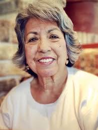 Minerva Zamora's Instagram, Twitter & Facebook