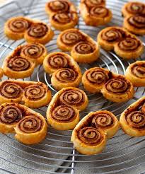 Recette Palmiers Apero Aux Tomates Sechees En Video Recette Aperitif Facile A Faire Recette Palmier Palmier Aperitif