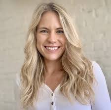 Molly Will's Instagram, Twitter & Facebook