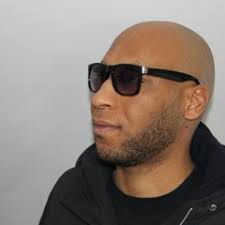 Stream Américo Gomes