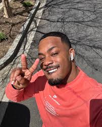 Mel'Vontae Reese (@melvontae) • Instagram photos and videos