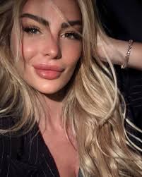 Sandra Rizk Miss Lebanon added...