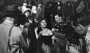 13 860 tykkäystä · 9 puhuu tästä. Sunset Boulevard George Eastman Museum