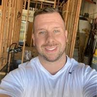 Rebecca Ream's Instagram, Twitter & Facebook