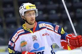 The czech ice hockey association (ciha) is a civil society organization, a national governing body of ice hockey in the czech republic and one of the founding member. Hokej Cesko Slovaci Pomohli Pardubiciam K Vyhre Hockeyslovakia Sk Oficialny Web Slovenskeho Hokeja