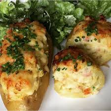 Lfeycooking On Instagram Pomme De Terre Farcie Raclette Lardon Poireaux J Ai Mis Du Fromage R Pommes De Terre Farcies Pomme De Terre Lardon Alimentation