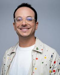 Third batch of portraits I photographed during the WGA strike last year  that I wanted to share. Thank you @ej_dubovi, @jacksosa, @yourgirlchuck for  helping me ❤️‍🔥❤️‍🔥❤️‍🔥 Link in bio to book me