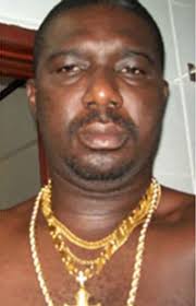 Dennis 'Smoothie' Adonis sets up another confidence trick