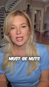 Ok, last one for tonight. Barron Trump gave a masterclass in class today  with this one gesture. Some are calling it a power move, & given that he is  his father's son,