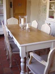 Table De Salle A Manger Cottage Et Patine Le Blog Table Salle A Manger Salle A Manger Campagne Salle A Manger Shabby Chic