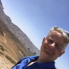 Damian Honey (@damianhoneyHFW)