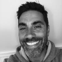 Uno Restaurant Holdings: Employee Directory