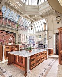 Pin By Majorel On Kitchen Conservatory Kitchen Luxury Kitchen Design Luxury Kitchens