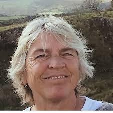 Doug Irving's Instagram, Twitter & Facebook