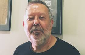 Juan Cervera, director de la redacción de Rockdelux: "A pesar de nuestra  insistencia por abrir al lector, hay un pequeño fracaso"