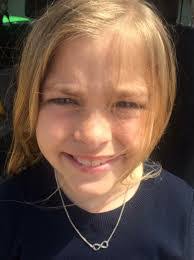 Mavis Edwards's Instagram, Twitter & Facebook