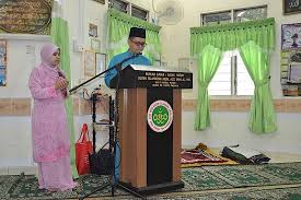 Sebuah rumah kediaman yang berusia lebih 40 tahun dan sebuah bangunan dijadikan. Majlis Berbuka Puasa Bersama Anak Anak Yatim Persatuan Kanner Melaka Straits Medical Centre