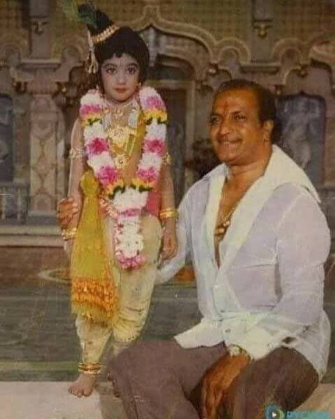 images?q=tbn:ANd9GcRmMhr7qXxKu8Ao0_rl6NI