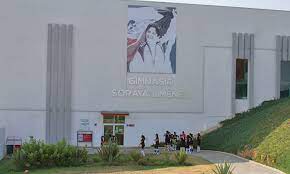 Jun 04, 2021 · en el año 2000, en la celebración de los 50 años del nacimiento del cdi recibió el premio al deportista en futbol, junto con sus compañeros de otros deportes y recibiendo el premio de parte de la medallista de oro soraya jiménez (qepd), y por cambiar de año y de siglo, se les catalogó atletas del siglo para el cdi. Conoce El Deportivo En Honor A Soraya Jimenez