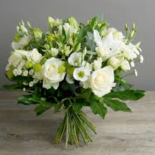 From mixed bouquets bursting with colour to classic rose arrangements, our thinking of you bouquets are handcrafted with care and available for same day delivery anywhere in canada. Thinking Of You Flowers Show You Care With Flowers Flower Studio Shop