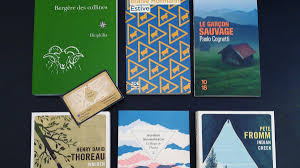 France, tourtour, 241 chemin des collines. Librairie Flagey On Twitter Nos Indispensables Du Confinement Edition Et Si On Plaquait Tout Pour Aller Elever Des Chevres Dans Le Larzac Le Sensible Et Aventureux Bergere Des Collines