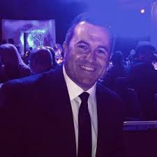 Larry Handley (@LAHandley)