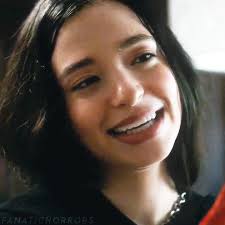 Her smile 😫  #amberfreeman#amberfreemanedit#mikeymadison#mikeymadisonedit#scream#screamedit#scream5#scream5edit#viral#ghostface#trending#vsp#velocity#velocityedit#videostar#edits#5cream