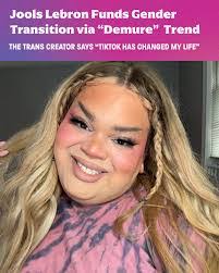 Marcy Johnston's Instagram, Twitter & Facebook