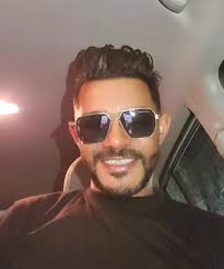 أيمن الدرسي يعلن دخوله لعالم أغاني الراااب