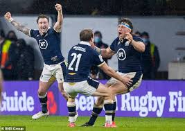 Además consta de más de 790 islas. El Seleccionador De Inglaterra Eddie Jones Asume La Culpa De La Derrota Ante Escocia En El Primer Partido De Las Seis Naciones Xingoos