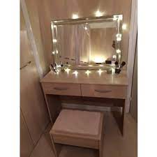 A few dressing table mirrors have actual bulb sockets around the frame, allowing you to install led, halogen or other type of bulbs. Dressing Table Mirror With Lights You Ll Love In 2021 Visualhunt