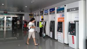 Nomor kartu debit, cvv kartu debit & valid thru adalah bagian kartu debit yang harus anda ketik saat melakukan pembayaran belanja online dengan kartu debit / debit online. Jenis Jenis Mesin Atm Dan Jaringannya Gpn Mastercard Dan Visa