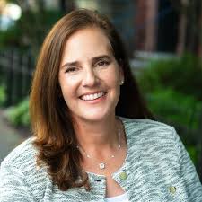 Wendy Lord's Instagram, Twitter & Facebook