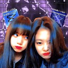 dani and mela (@mdblinkk)