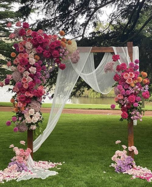 DIY Wedding Flowers: How to Create a Floral Wedding Arch
