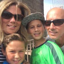 What are the essentials to buy for a college dorm room?