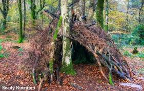 A Green Beret S Guide To Building An Emergency Winter Shelter Ready Nutrition Survival Tent Survival Shelter Wilderness Survival