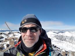 Which 14er to climb in Colorado?