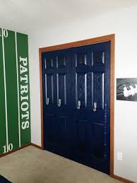 Doesn't have to be turf green. Boy S Football Bedroom Makeover Lemons Lavender Laundry