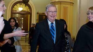 US Senate to Vote Noon Monday on Ending Government Shutdown