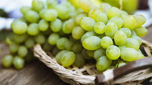 જબરદસ્ત ફાયદા આપે છે દ્રાક્ષ, રોજ ખાશો તો આવા ખતરનાક રોગોનો થશે ખાતમો, પણ આ  રીતે ખાશો તો થશે નુકસાન | Amazing Benefits Of Eating Draksh grapes