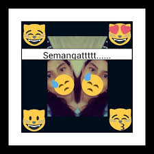 In english grammar, the simple present tense is a form of the verb that refers to an action or event that is ongoing or that regularly takes place in present time (for example, he cries easily). Grammar Review Bantu Jawab Brainly Co Id