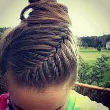 1001 Idees De Coiffure Avec Une Tresse Collee Les Etapes Pour La Realisation Idees De Coiffures Coiffure Tresse Coiffure