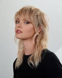 What are some haircut model options for a pixie cut?