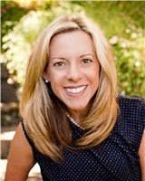 Debbie Bernier's Instagram, Twitter & Facebook